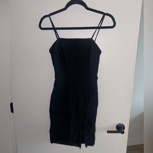 Davi&Dani Black Mini Dress w/ Slit Size M